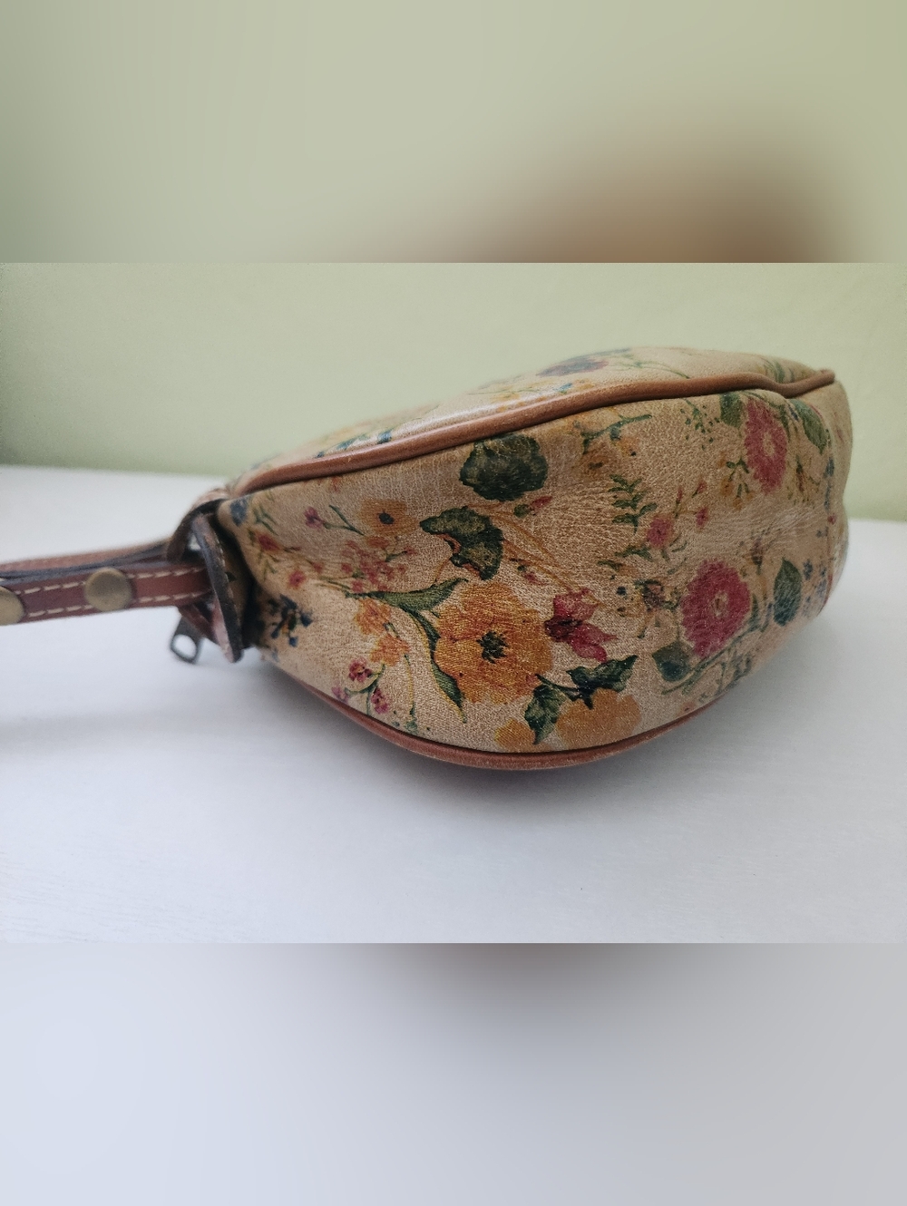 Patrisha Nash Prairie Rose Crossbody Leather Purse - Picture 6 of 10